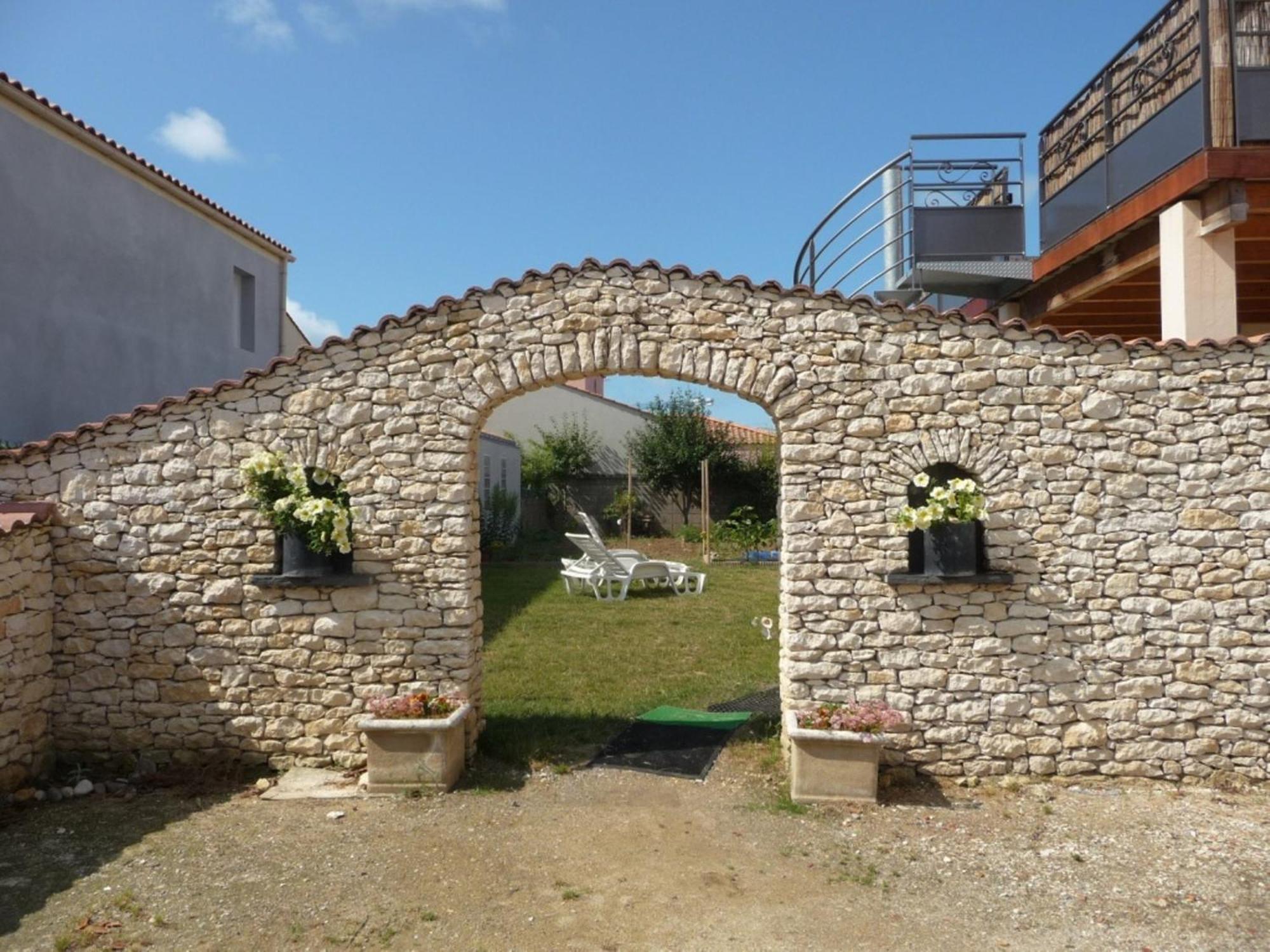 Chambre D'Hote Fleur De Potager Les Sables-dʼOlonne Exterior foto
